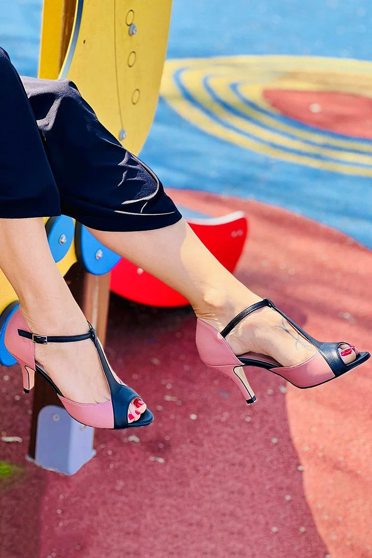 Tacchi a spillo rosa color block con fibbia e cinturino a T