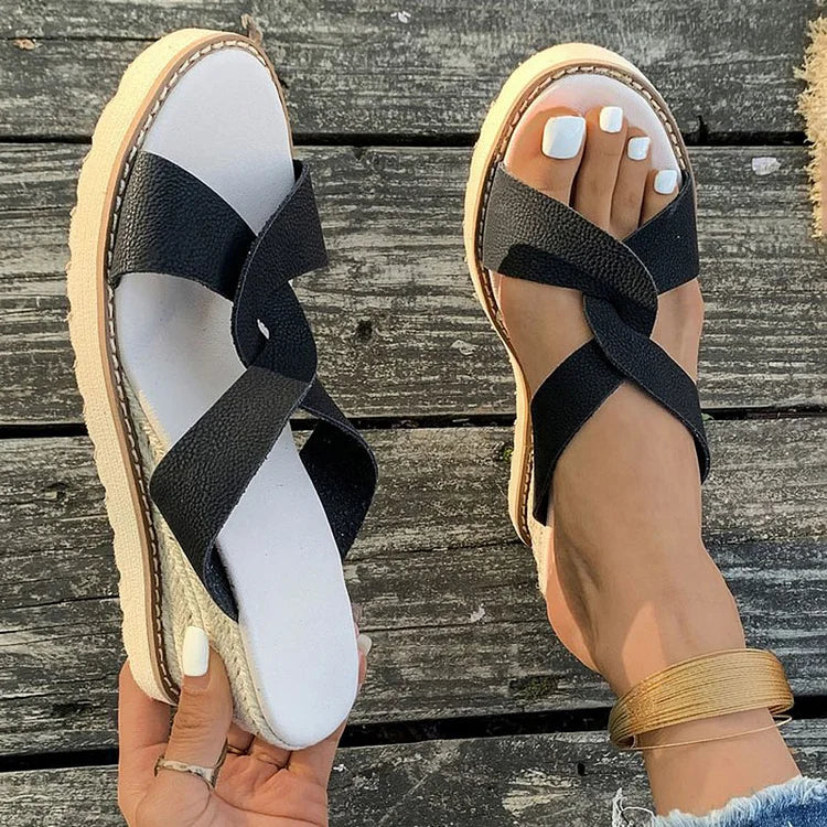 Ciabatte con zeppa espadrillas casual semplici con cinturino incrociato e punta lucida