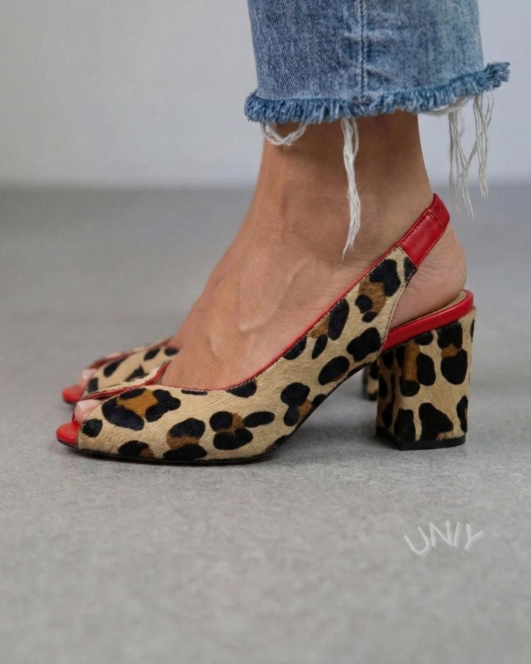 Luipaardprint Peep Toe Slingback Rode Rand Blokhakken