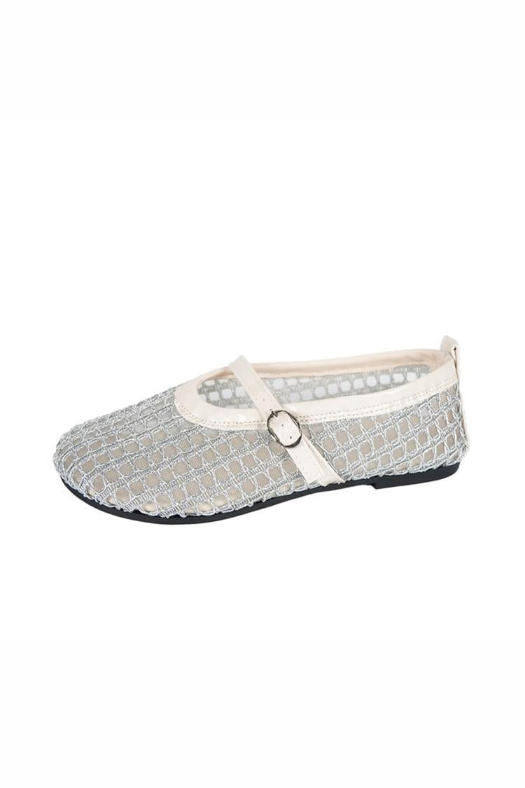 Scarpe basse con punta tonda, cinturino sul collo del piede in rete traforata, tinta unita