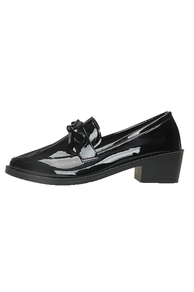 Einfarbige, spitze Zehen-Loafer mit Blockabsatz und Schleifendekor im Patchwork-Stil