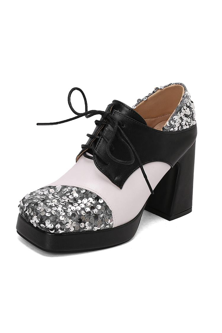Talons épais à lacets colorblock avec patchwork décoré de sequins et bout carré