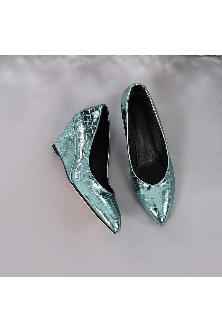 Zeppe con punta affilata, tinta unita, effetto metallizzato lucido, stampa coccodrillo