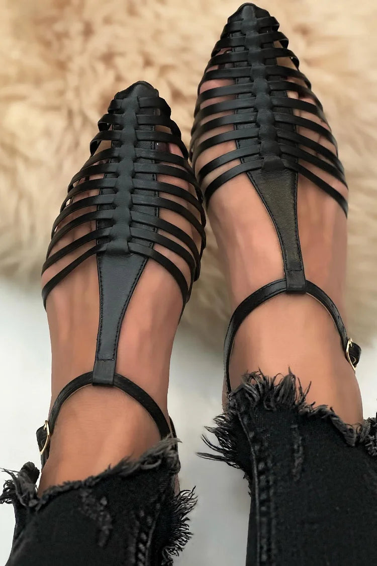 Sandalias negras informales lisas con tiras en T y punta puntiaguda