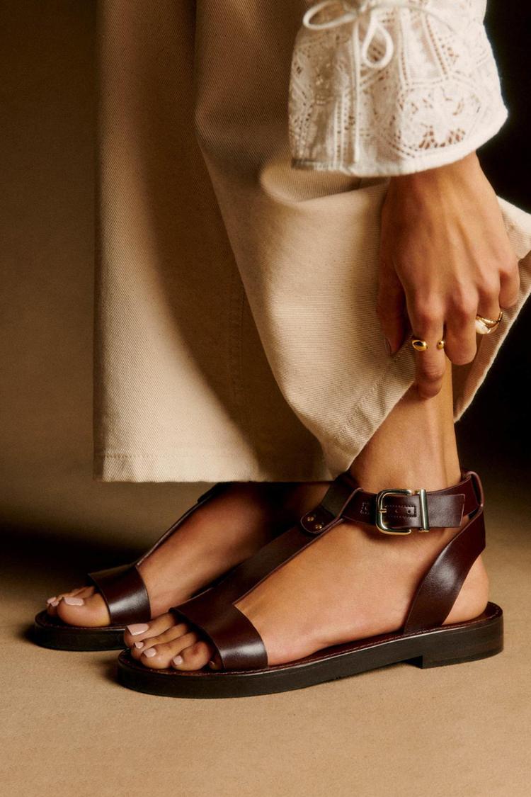 T-Riemen Schnalle Offene Zehen Freizeit Dunkelbraune Sandalen