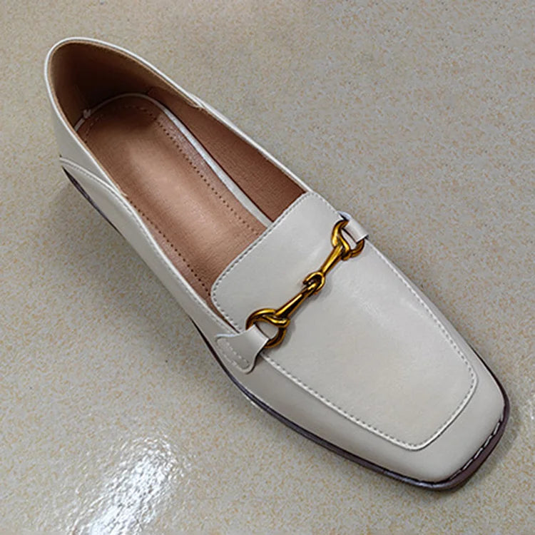 Mocassini in pelle con punta quadrata, tacco grosso patchwork, fibbia metallica decorativa