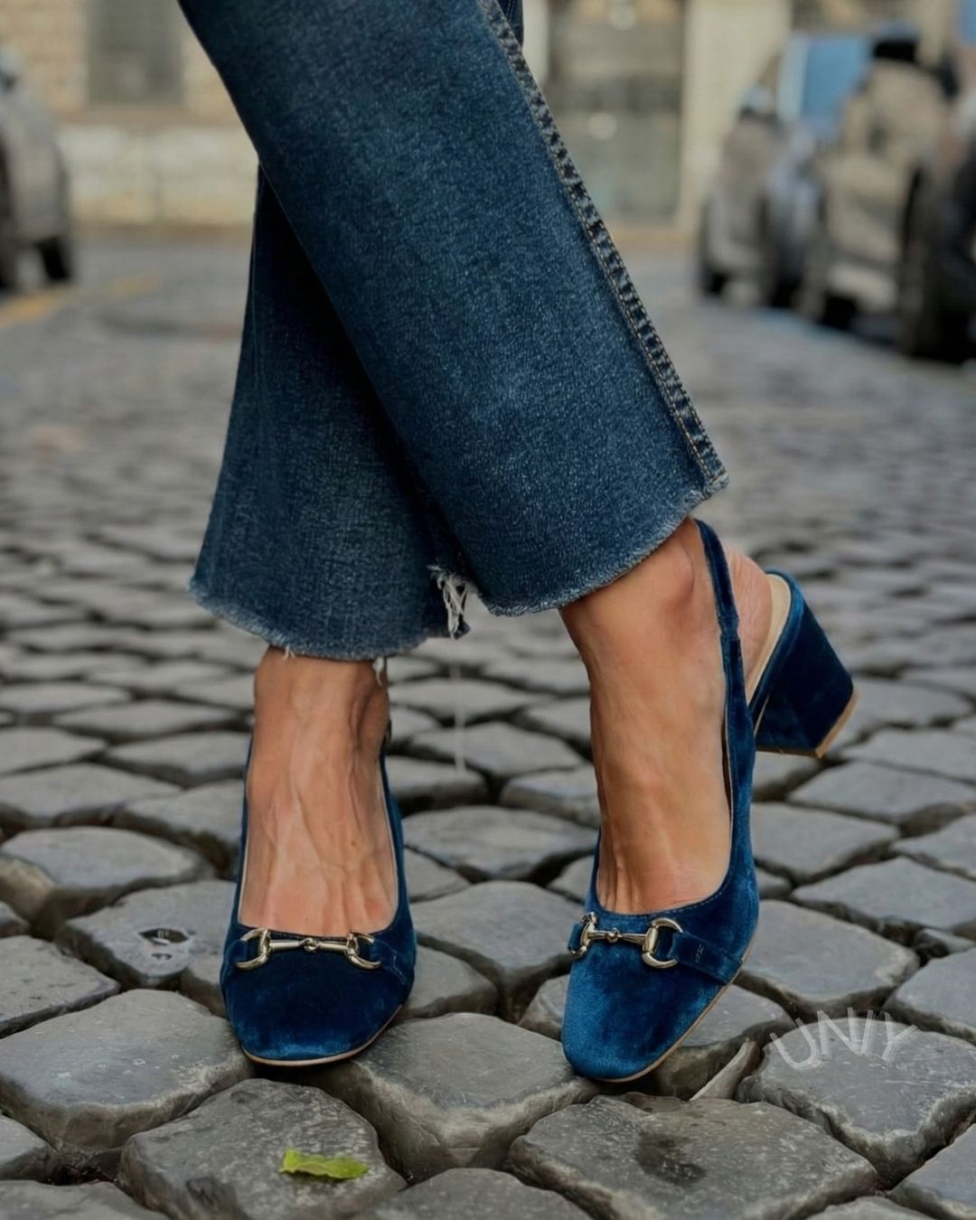 Marineblauer Samt Horsebit Slingback Retro Quadratische Spitze Blockabsätze