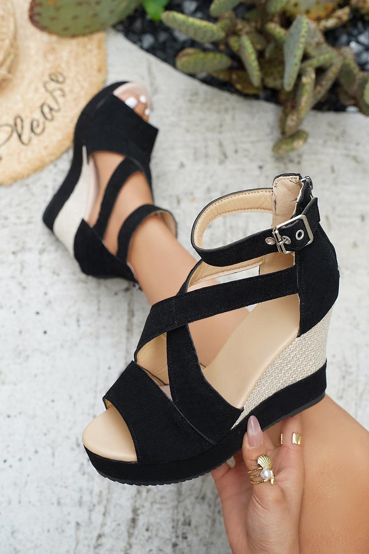 Sandali con zeppa casual con punta aperta, fibbia e cinturino alla caviglia, color block