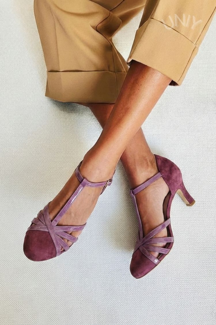Retro Round Toe T-Strap Faux Suede Elegant Mid Heels