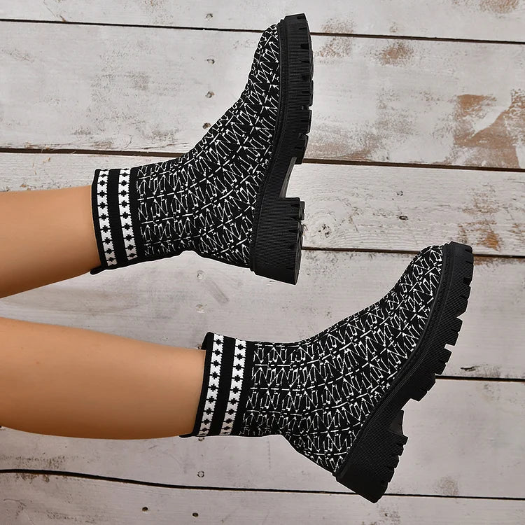 Stivaletti alla caviglia con punta tonda e tacco basso a blocco, con motivo colorblock