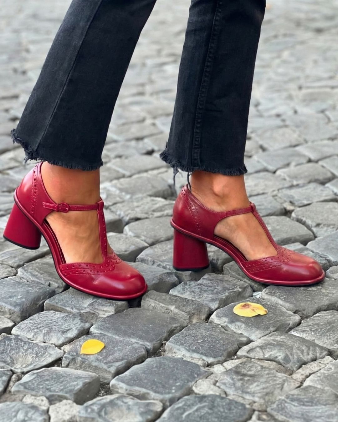 Vintage Red T-Bar Round Toe Stable Block Heel Pumps