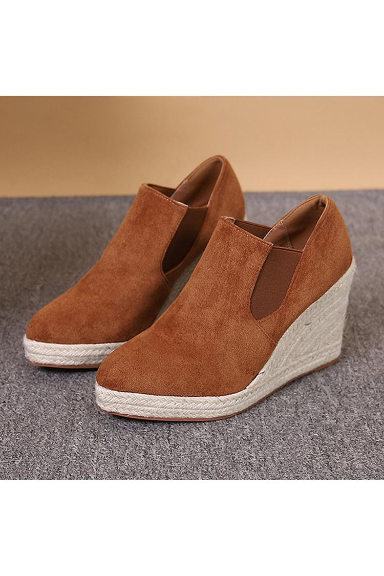 Zeppe casual con punta a punta e patchwork in tinta unita