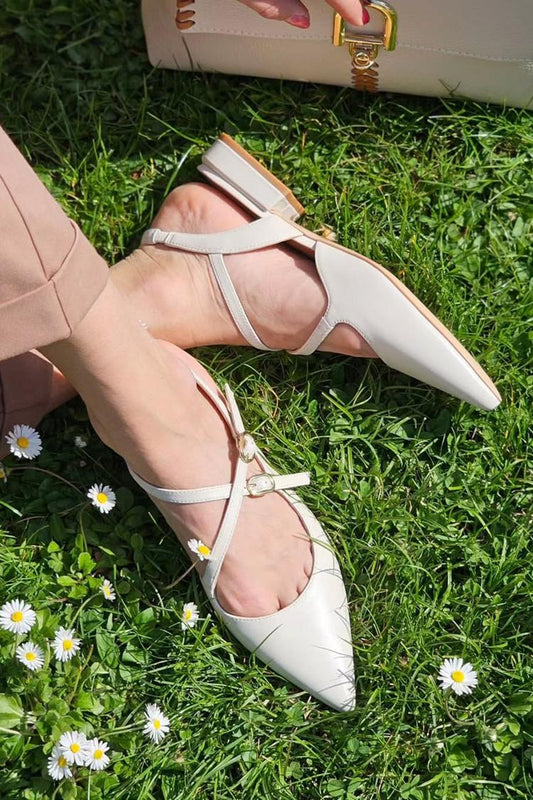 Scarpe con cinturino incrociato, punta affilata, tacco basso bianco [Pre-ordine]