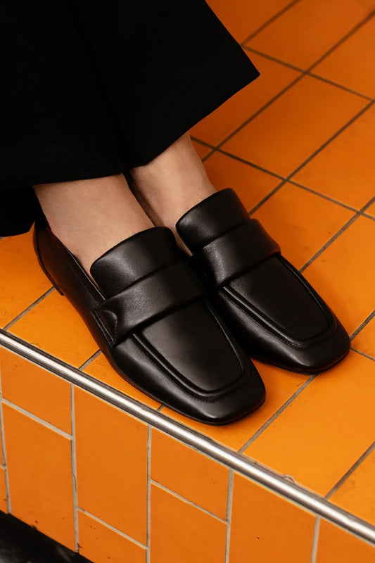 Czarne mokasyny z kwadratowym noskiem w jednolitym kolorze i patchworku [Przedsprzedaż]