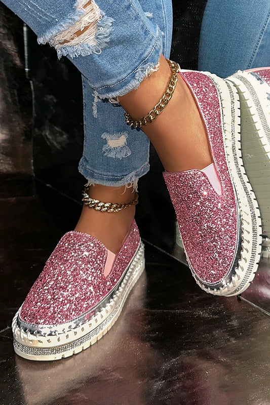 Błyszczące mokasyny na co dzień z okrągłym noskiem i detalem przeszyć