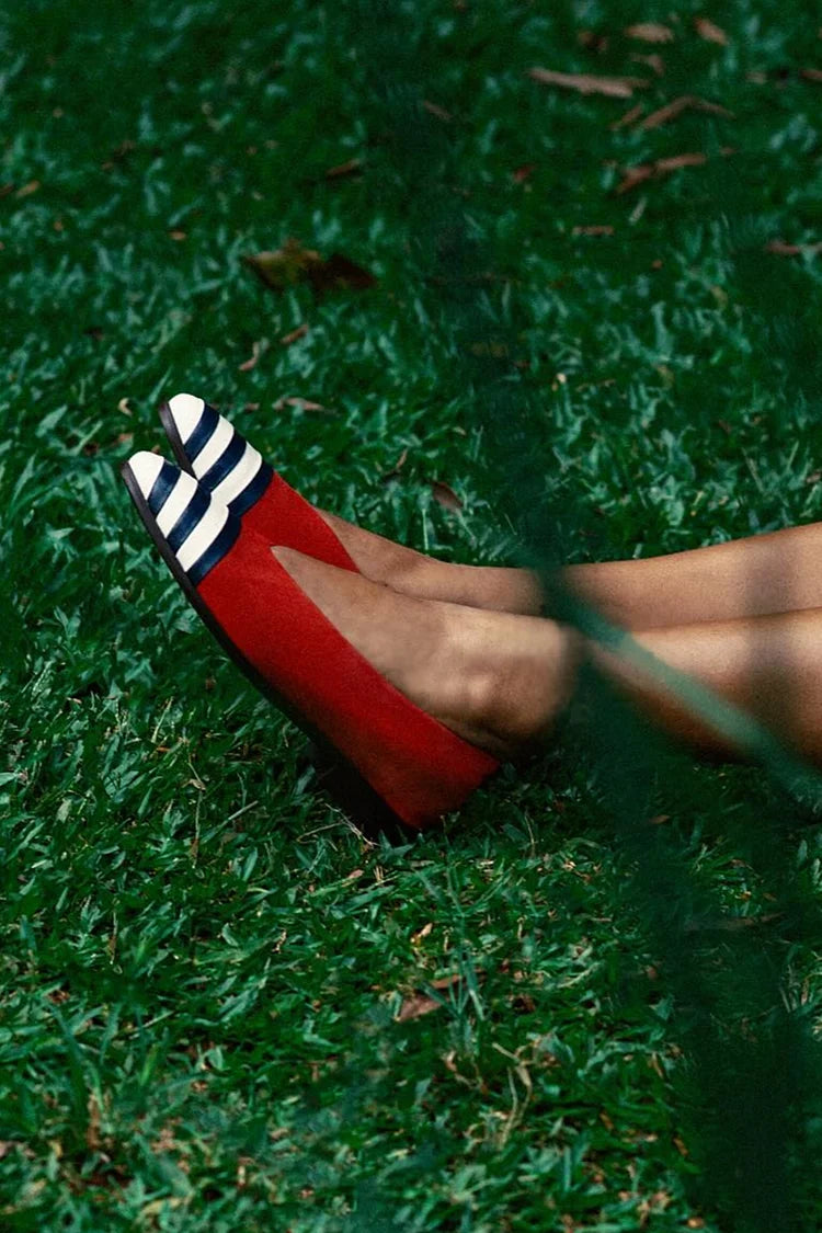 Ballerine rosse con punta affilata e patchwork a strisce colorblock [Pre-ordine]