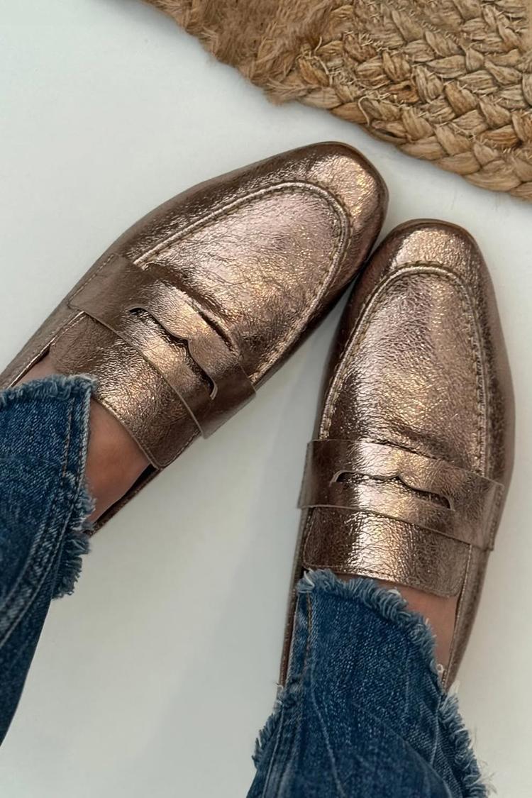 Metallic schimmernde Patchwork-Loafer mit quadratischer Spitze in Champagner [Vorbestellung]