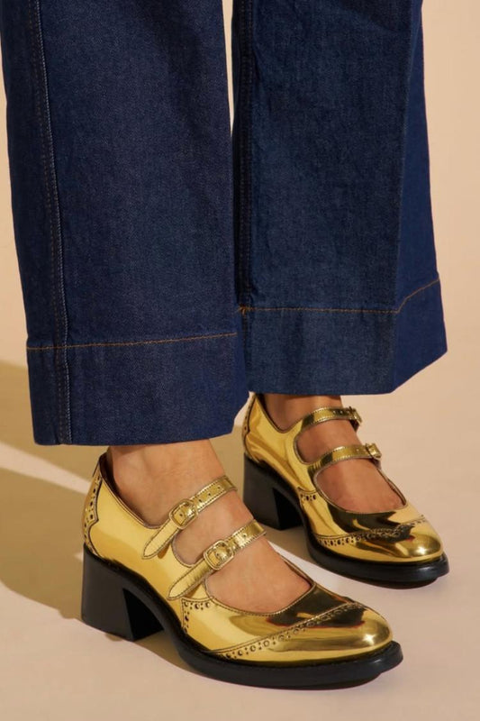 Sapatos Brogue Metálicos com Duas Tiras e Fivela, Salto Grosso Dourado [Pré-Encomenda]