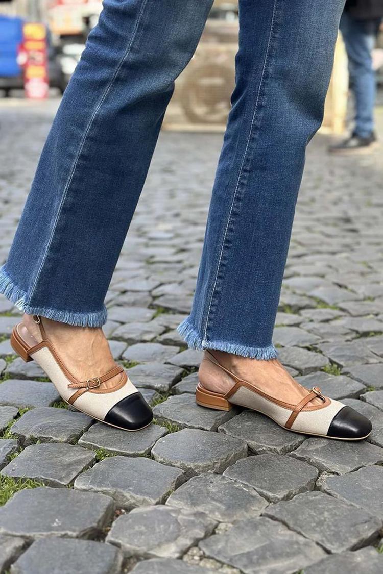 Tacones bajos beige con tiras y punta cuadrada a juego [Reserva] 