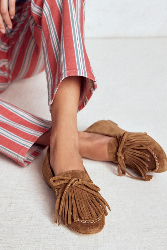 Schnürfransen-Dekor Einfarbige Rundzehen Kamel Loafers [Vorbestellung]