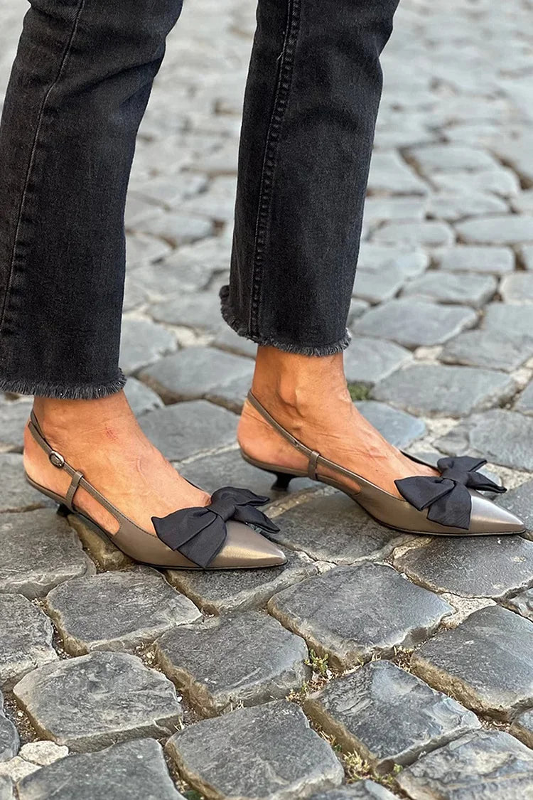 Scarpe con tacco a spillo, cinturino posteriore, tacco a gattino, color talpa, con fiocco decorato [Pre-ordine]