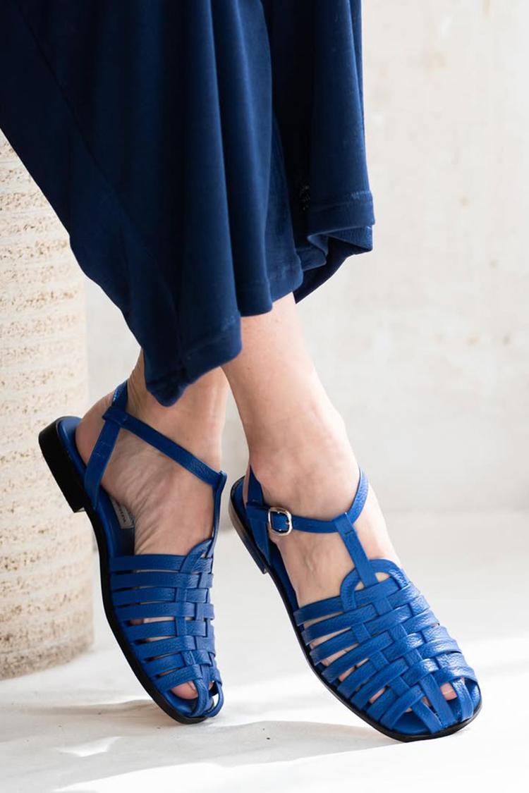 Sandali blu con cinturino a T, punta quadrata e intrecciata [Pre-ordine]