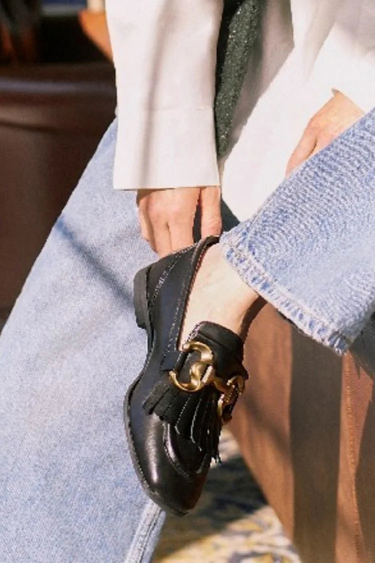 Czarny metalowy dekoracyjny mokasyn z kwadratowym noskiem [Przedsprzedaż]