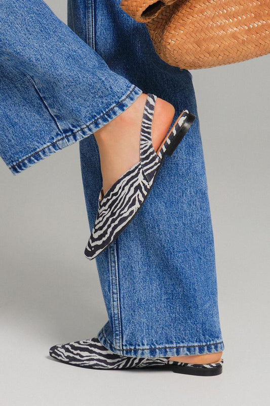 Zebra Print Pointed Toe Slingback Casual Black Flats [Pre Order]