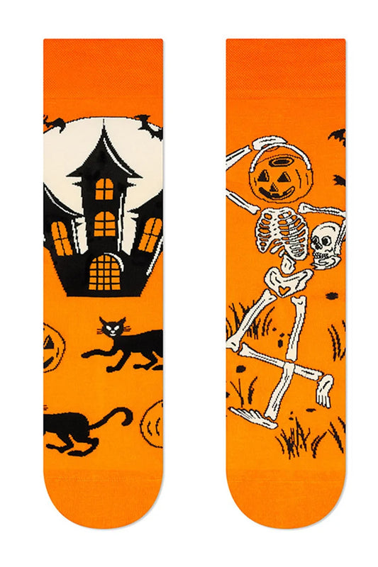 Calcetines de media pantorrilla con estampado de casa encantada, calabaza, calavera, puesta de sol y cuervo para Halloween 