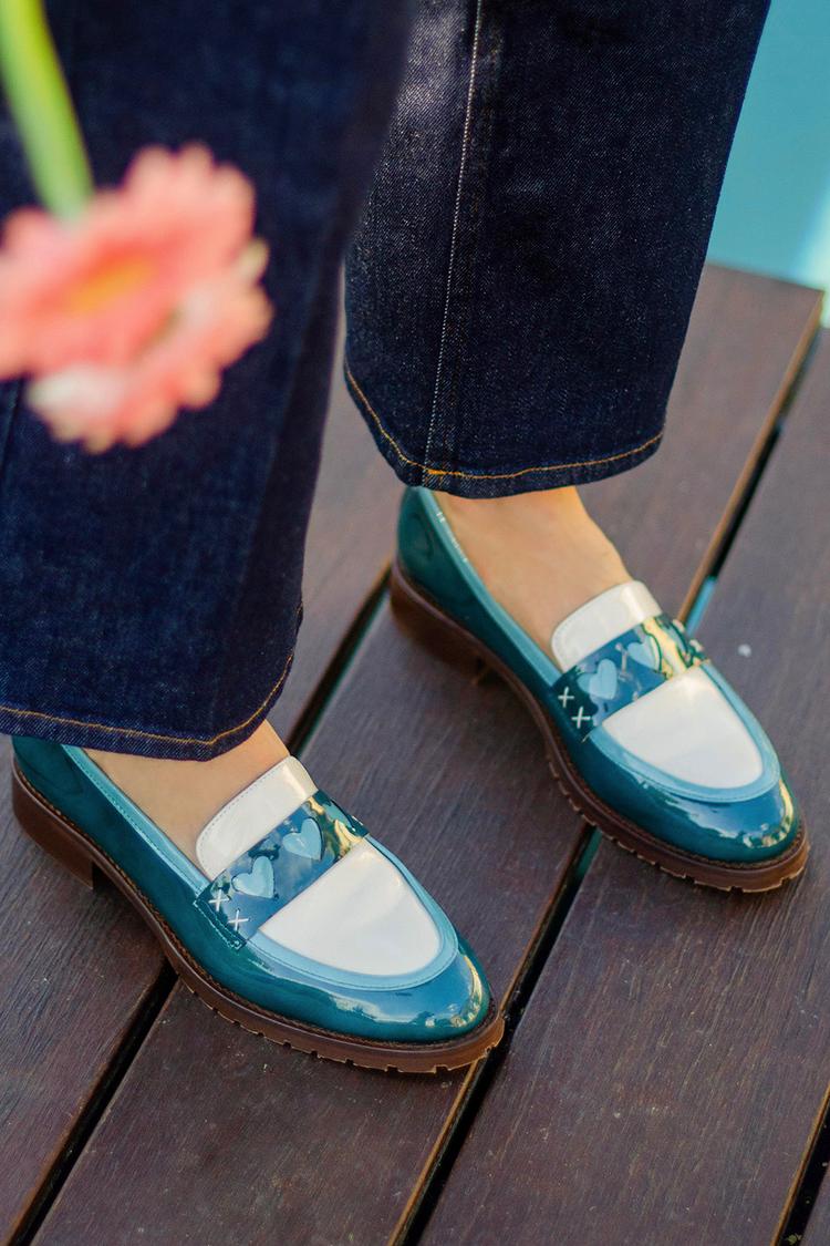 Herzmuster Colorblock Rundspitze Türkis Loafers [Vorbestellung]