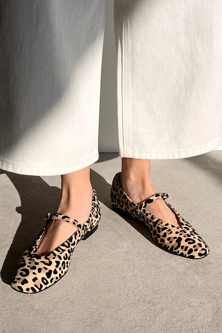 Ballerine beige con cinturino sul collo del piede con stampa leopardata [Pre-ordine]