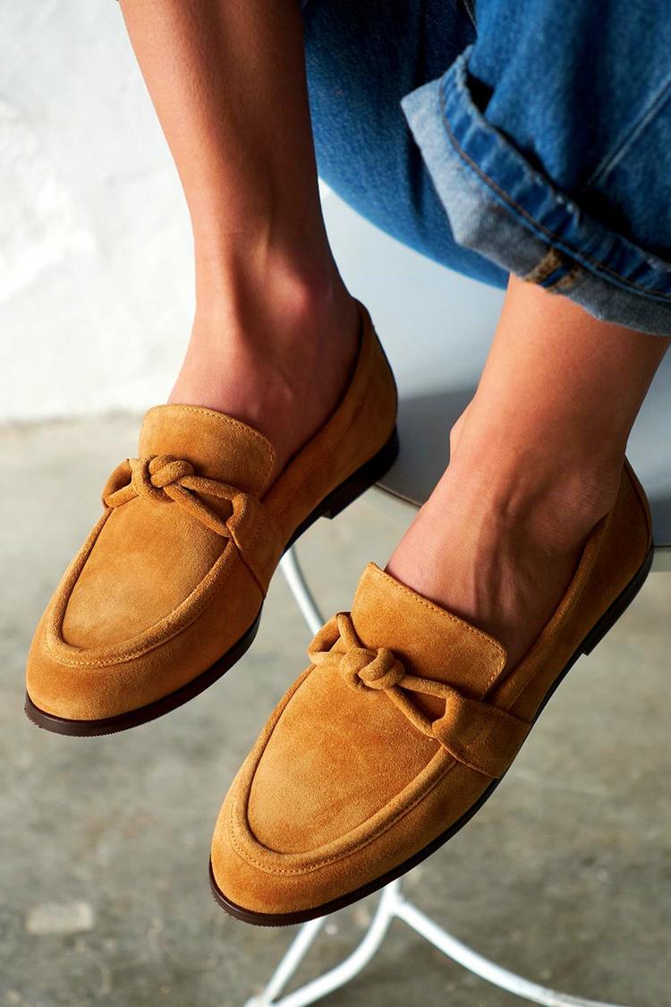 Mocassins décontractés camel à bout rond uni noué [Précommande]