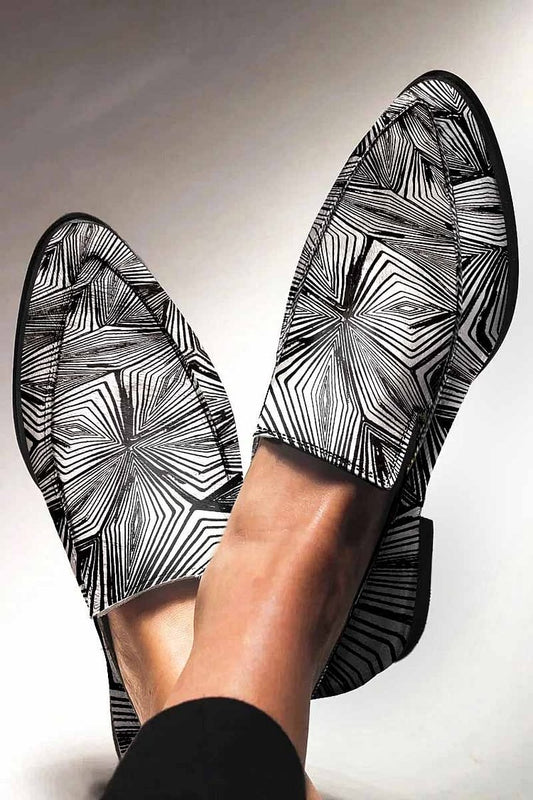 Abstract Geometric Print Pointed Toe Black Leather Loafers [Pre Order]