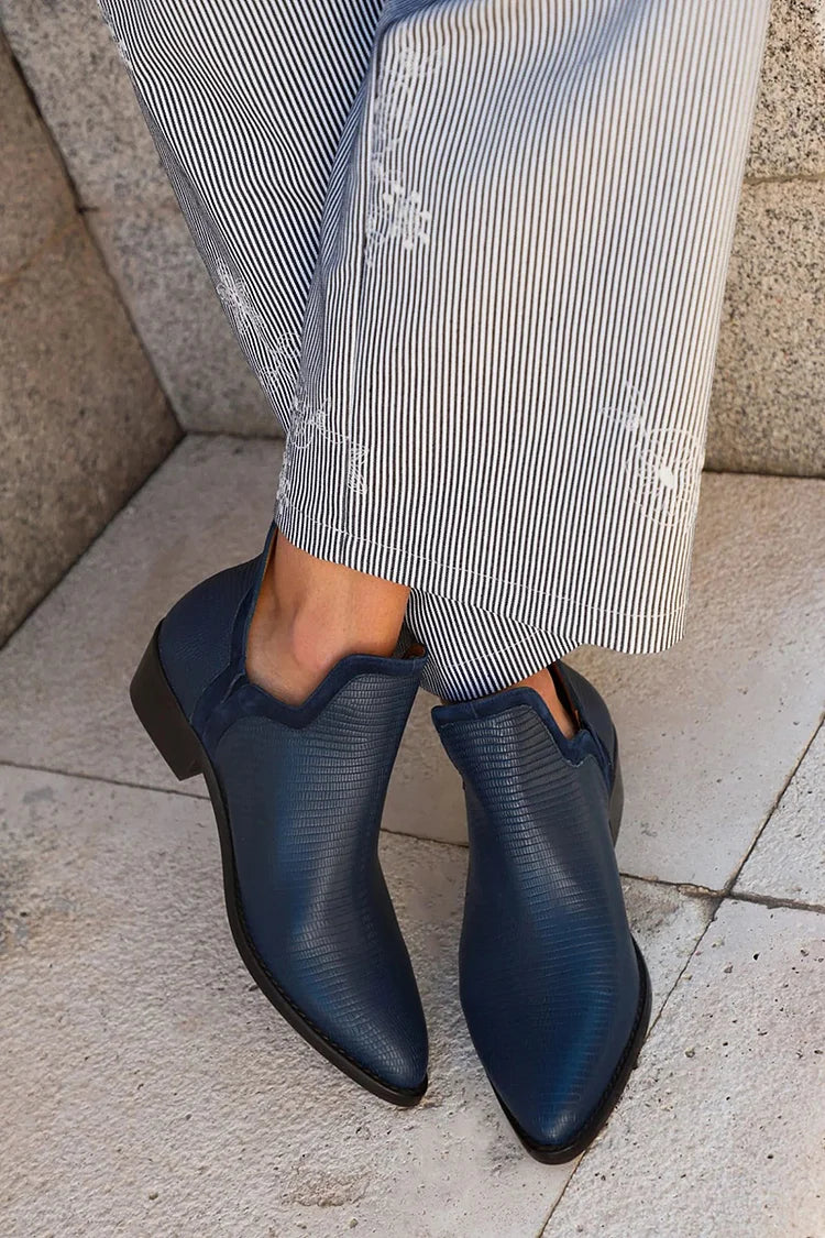 Solid Color Pointed Toe Textured Navy Ankle Boots