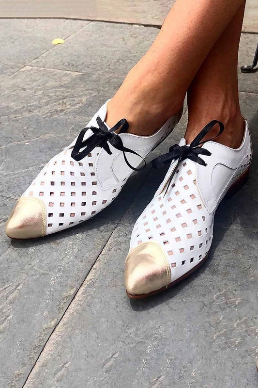 Hollow Out Patchwork Pointed Toe Lace Up White Oxfords [Pre Order]