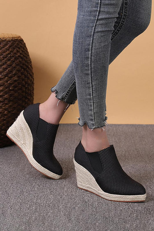 Zeppe casual con punta a punta e patchwork in tinta unita