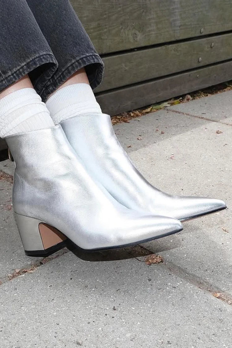 Stivali con punta affilata e tacco spesso color argento metallizzato [Pre-ordine]