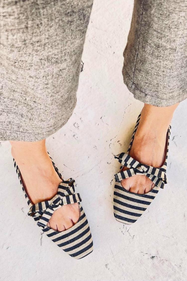 Ballerine nere con punta quadrata, fiocco e strisce colorblock [Pre-ordine] 