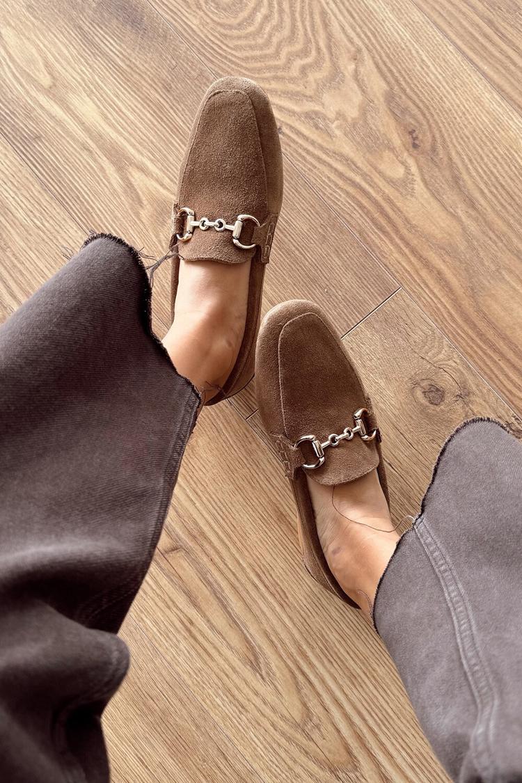 Metallschnalle Dekor Schlichte Runde Zehen Braune Loafers [Vorbestellung]