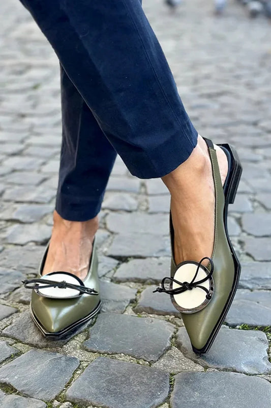 Ballerine verdi con cinturino posteriore a punta e decoro rotondo colorblock [Pre-ordine]
