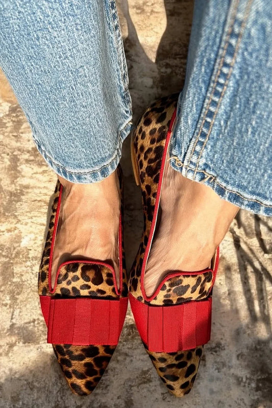 Ballerine marroni con punta a punta e rilegatura a contrasto con stampa leopardata [Pre-ordine]