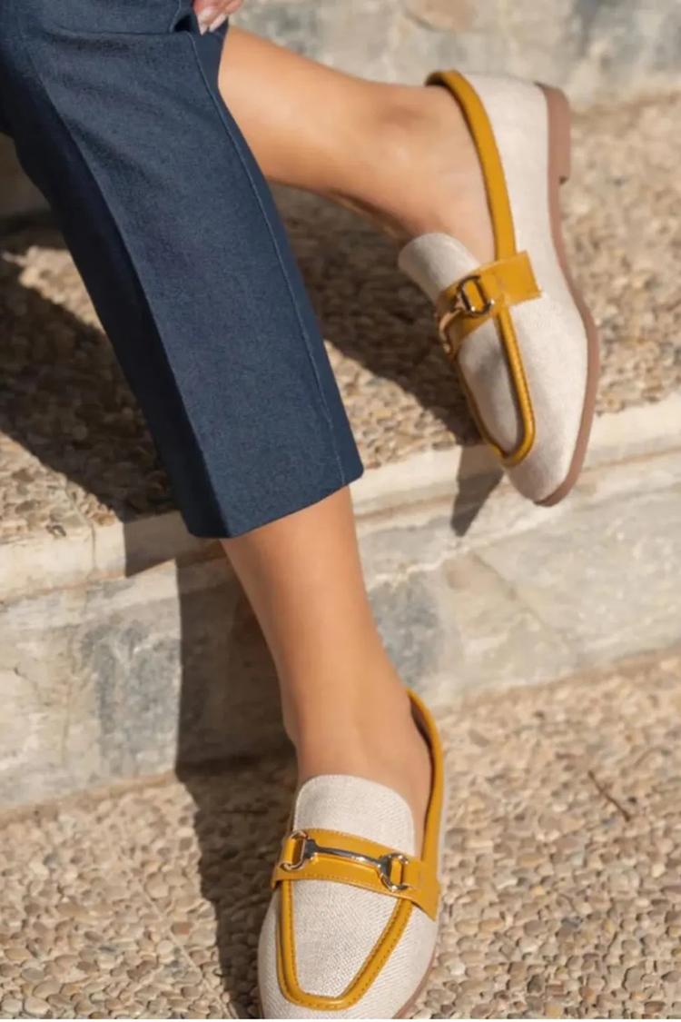 Metall Dekor Kontrastbesatz Rundspitze Beige Loafers [Vorbestellung]