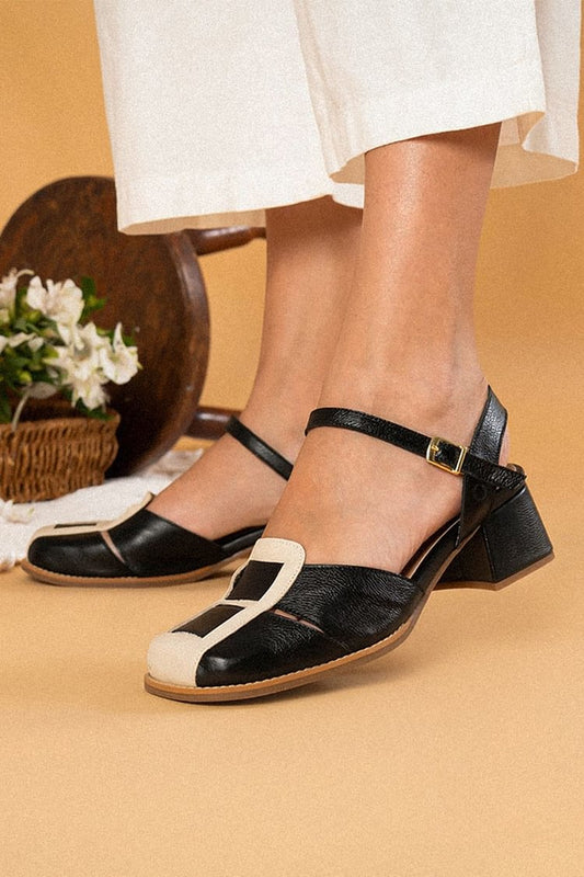 Square Toe Contrast Color Black Chunky Heels [Pre Order]