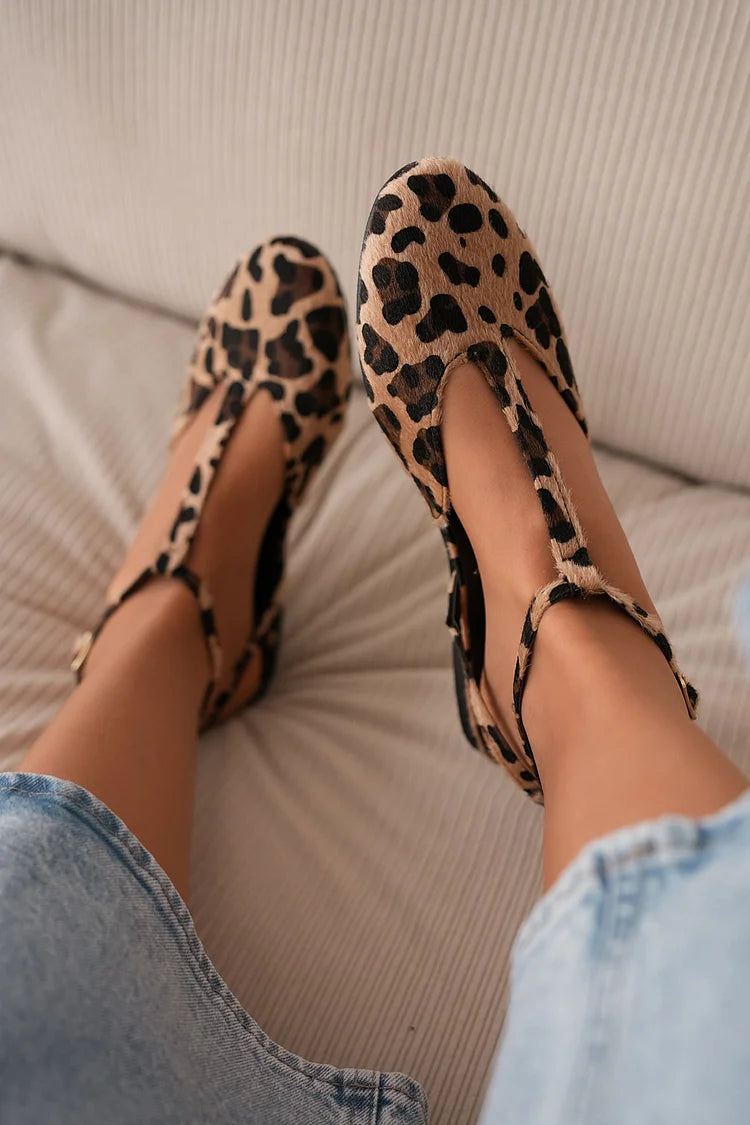 Leopard Pattern Round Toe T-Strap Buckle Brown Flats [Pre Order]