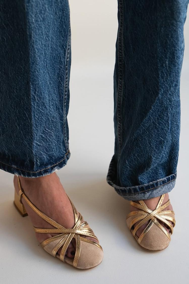 Scarpe con tacco grosso dorate, punta tonda e cinturini incrociati [Pre-ordine]