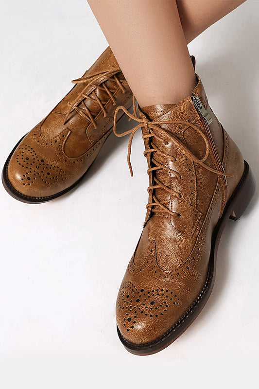 Stivaletti alla caviglia con lacci e punta tonda traforata in tinta unita