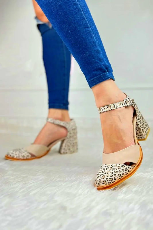 Tacones gruesos beige con recortes y estampado de leopardo [pedido anticipado] 