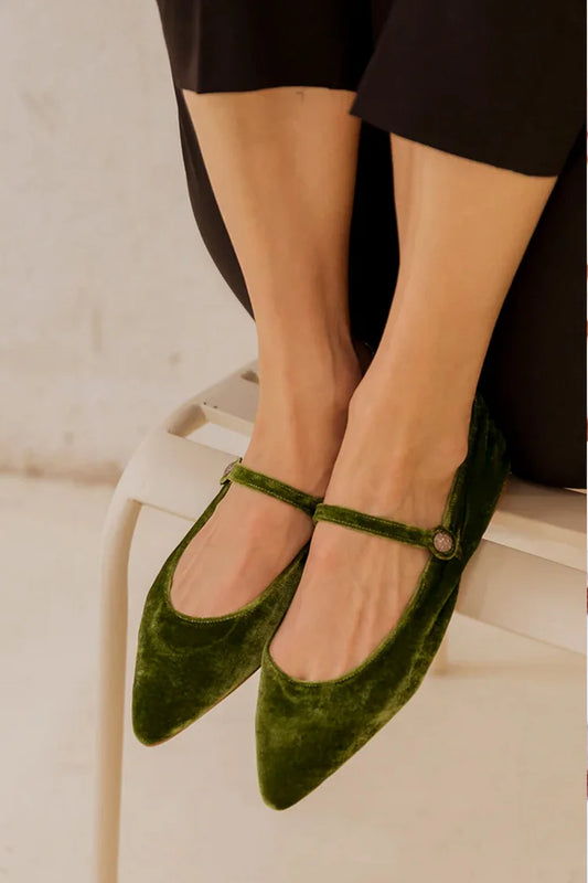 Cinturino sul collo del piede Fibbia Punta piatta verde Flats [Pre Order]