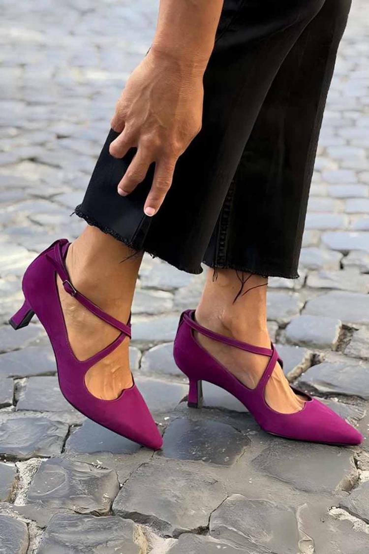 Crossover Strap Pointy Toe Solid Purple Kitten Heels