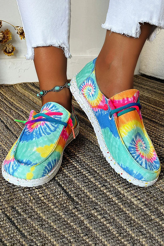 Mehrfarbige Schnürsneakers aus Canvas mit Tie-Dye-Print und runder Zehenpartie